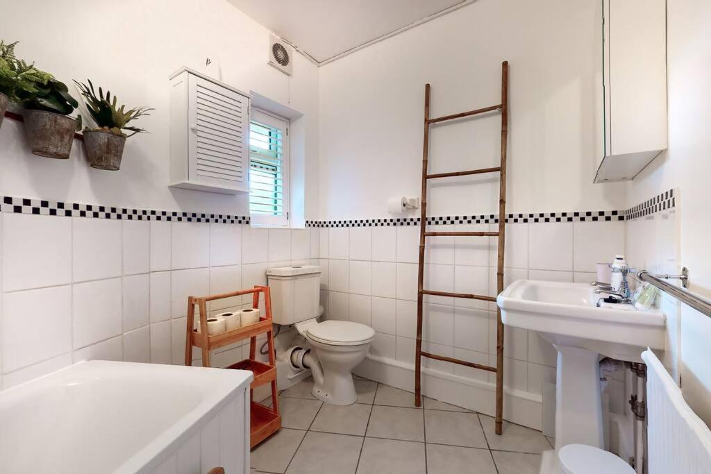 Stunning 2 Bed Flat In Richmond Apartment Kew Exterior photo